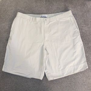 Columbia Shorts